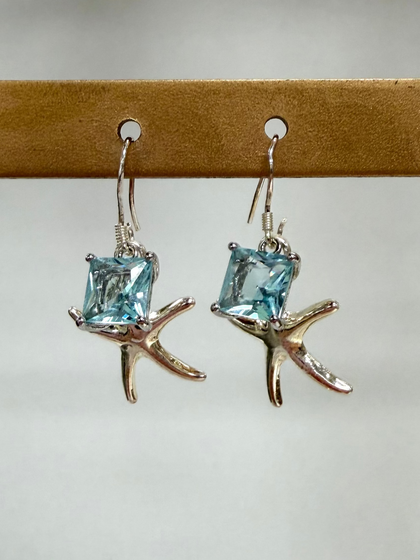 Ocean Breeze Crystal Starfish Earrings