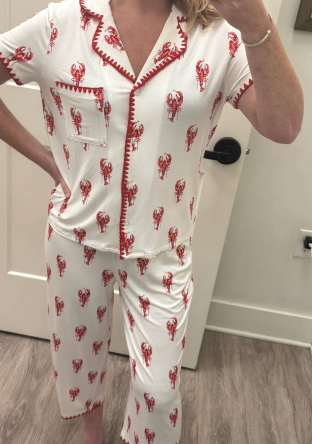 Cute Stitching Lobster Cropped PJ Set